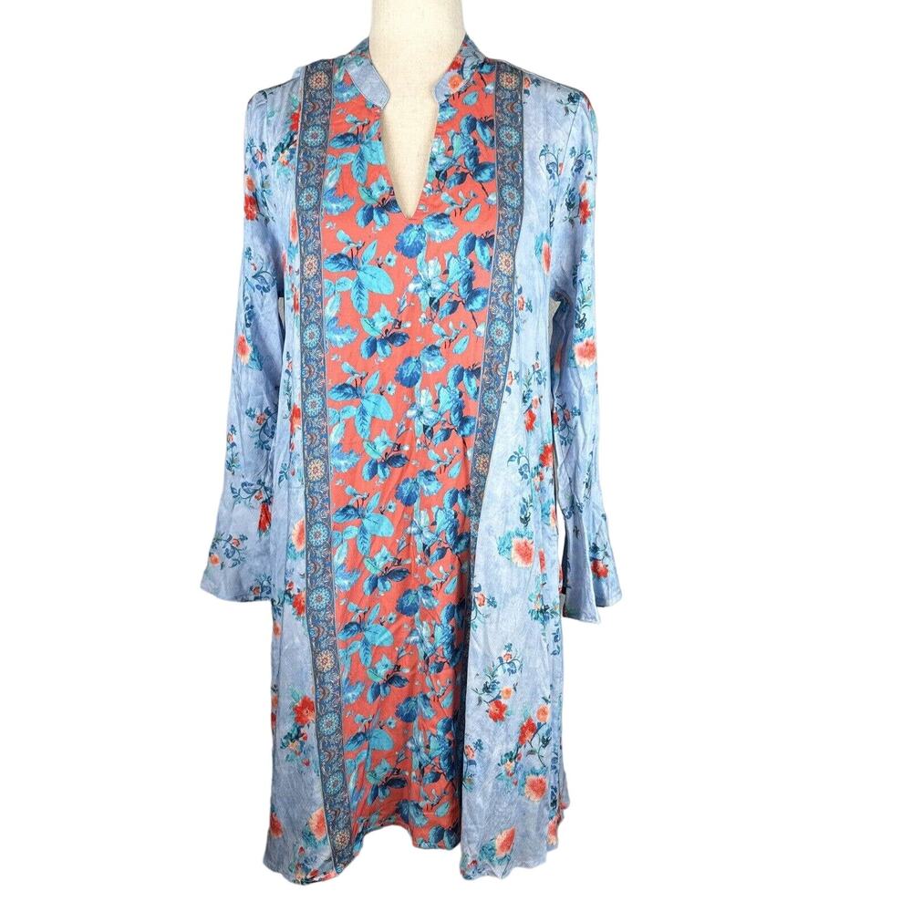 Feathers By Tolani Emilia Dress Size S Blue Floral Modal‎ Pockets Bell Sleeve